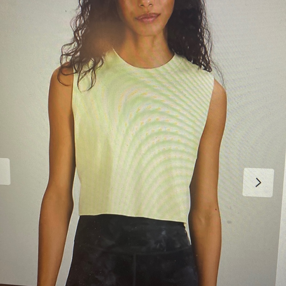 Lululemon All yours crop tank